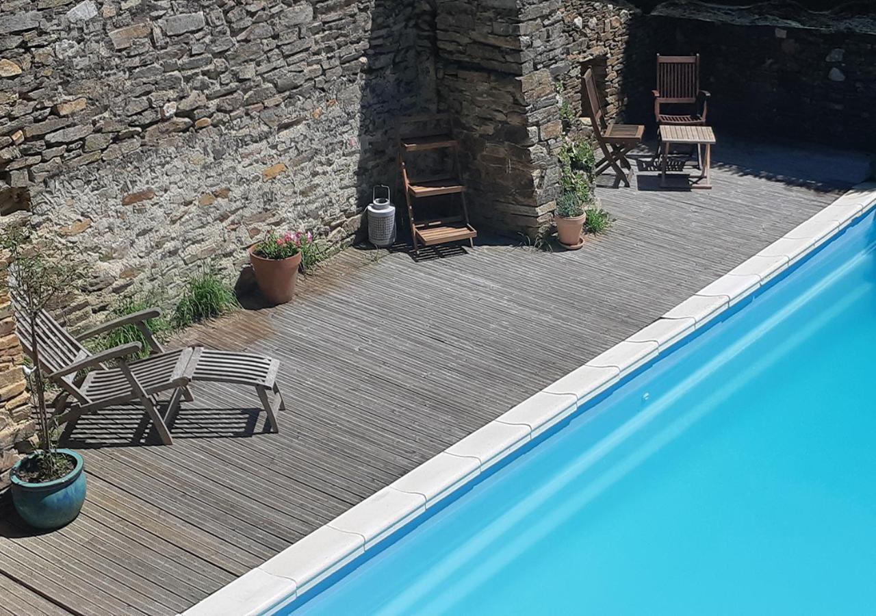 Jumilhac-le-Grand La Rhue Gites - Jacuzzi المظهر الخارجي الصورة